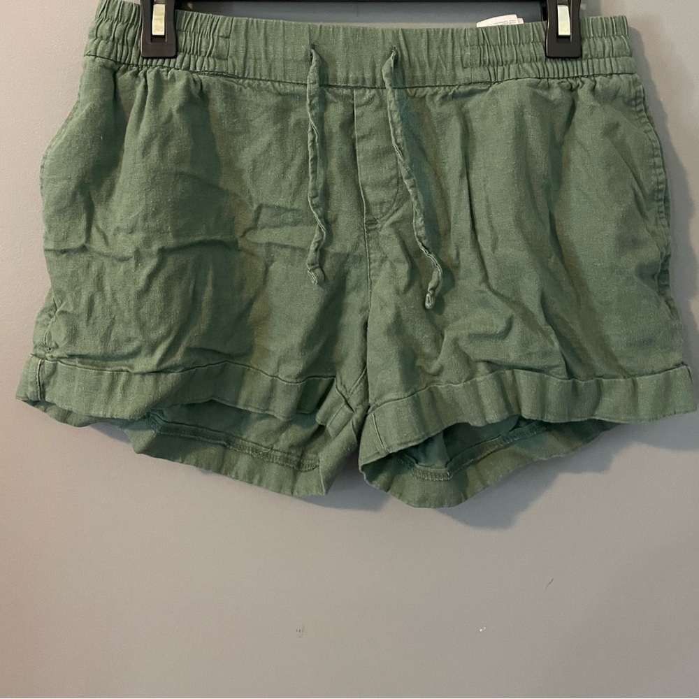Old Navy Sage Green Shorts